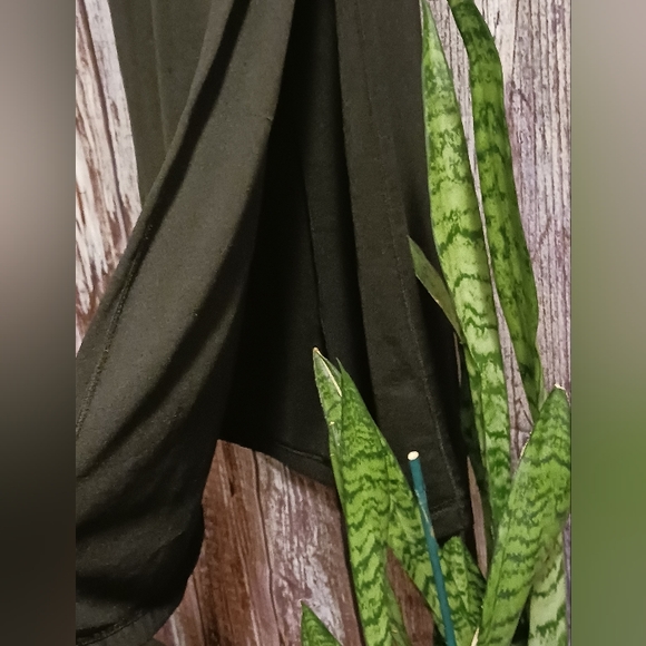 Black maxi skirt with side split sz lg - Picture 6 of 8